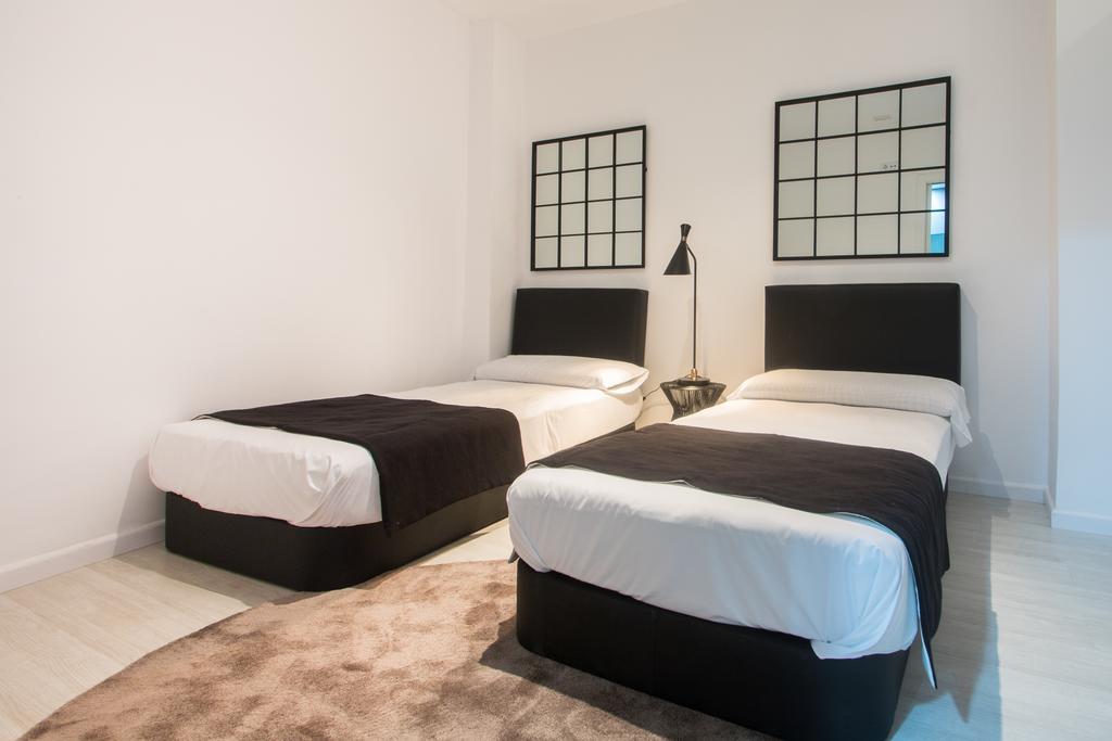 Luxury - Boutique Center Valenza